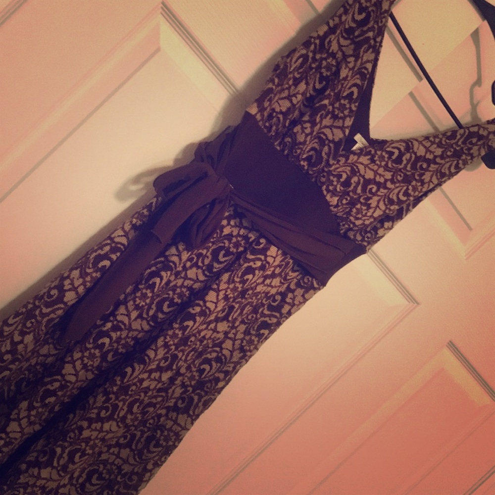 Wrinkle resistant dress